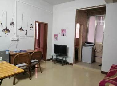 大策小区 2室1厅1卫