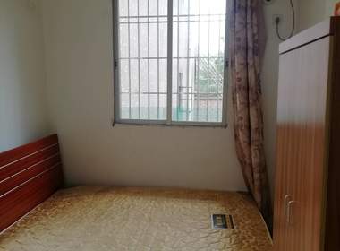 招村新街 1室1厅1卫