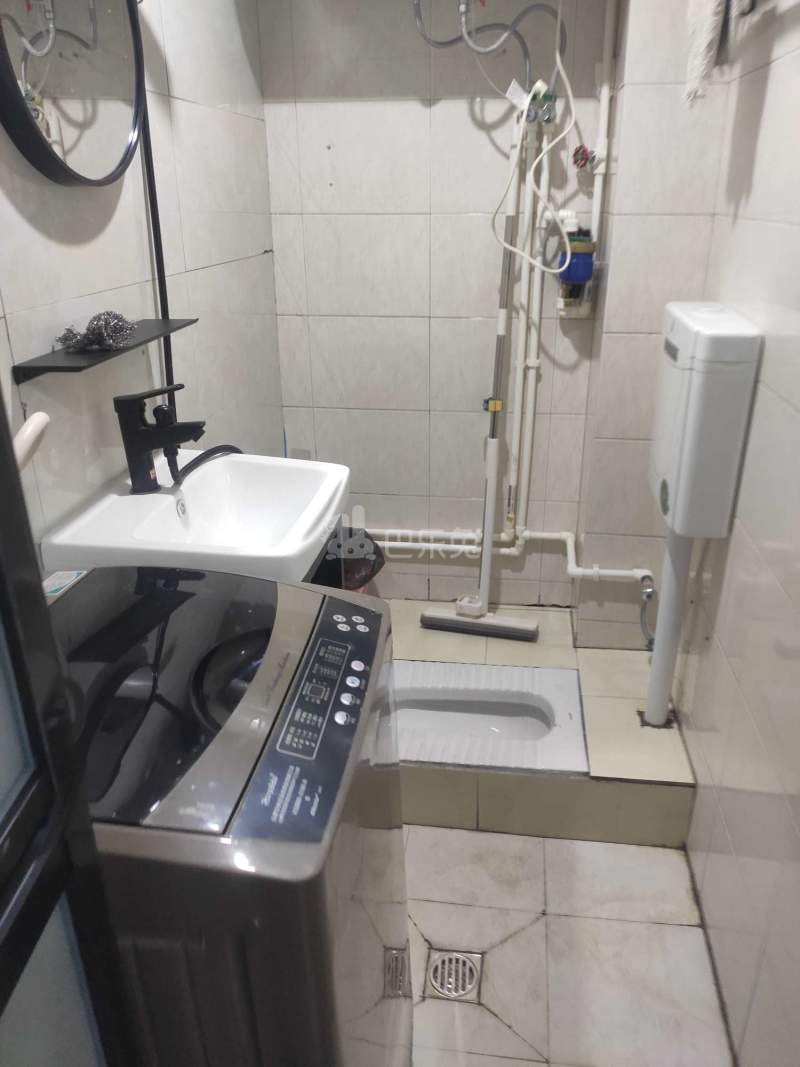 美政花苑10397939卫生间图7