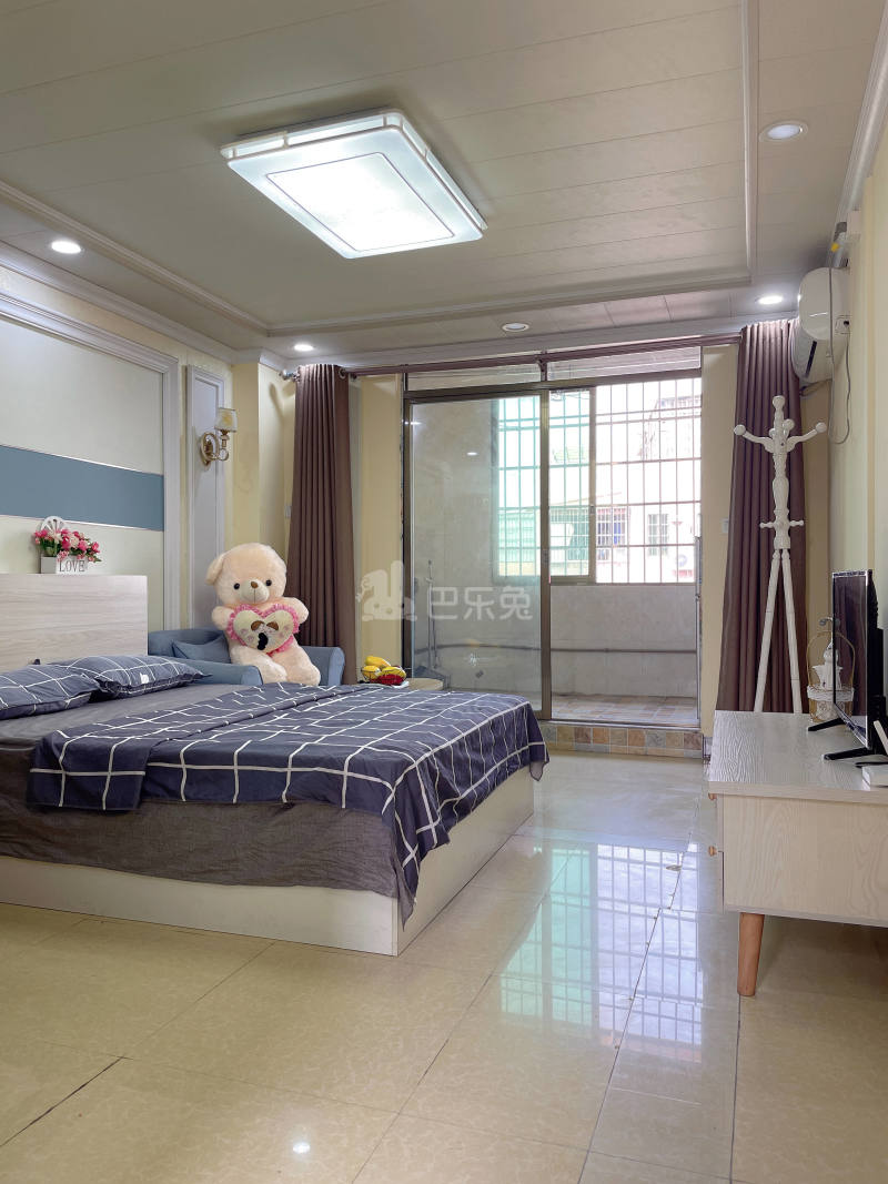 龙溪村10399050卧室图0