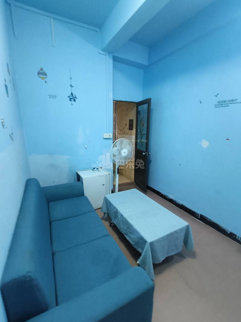 望岗村(白云区嘉禾街77号)10399700卧室图0