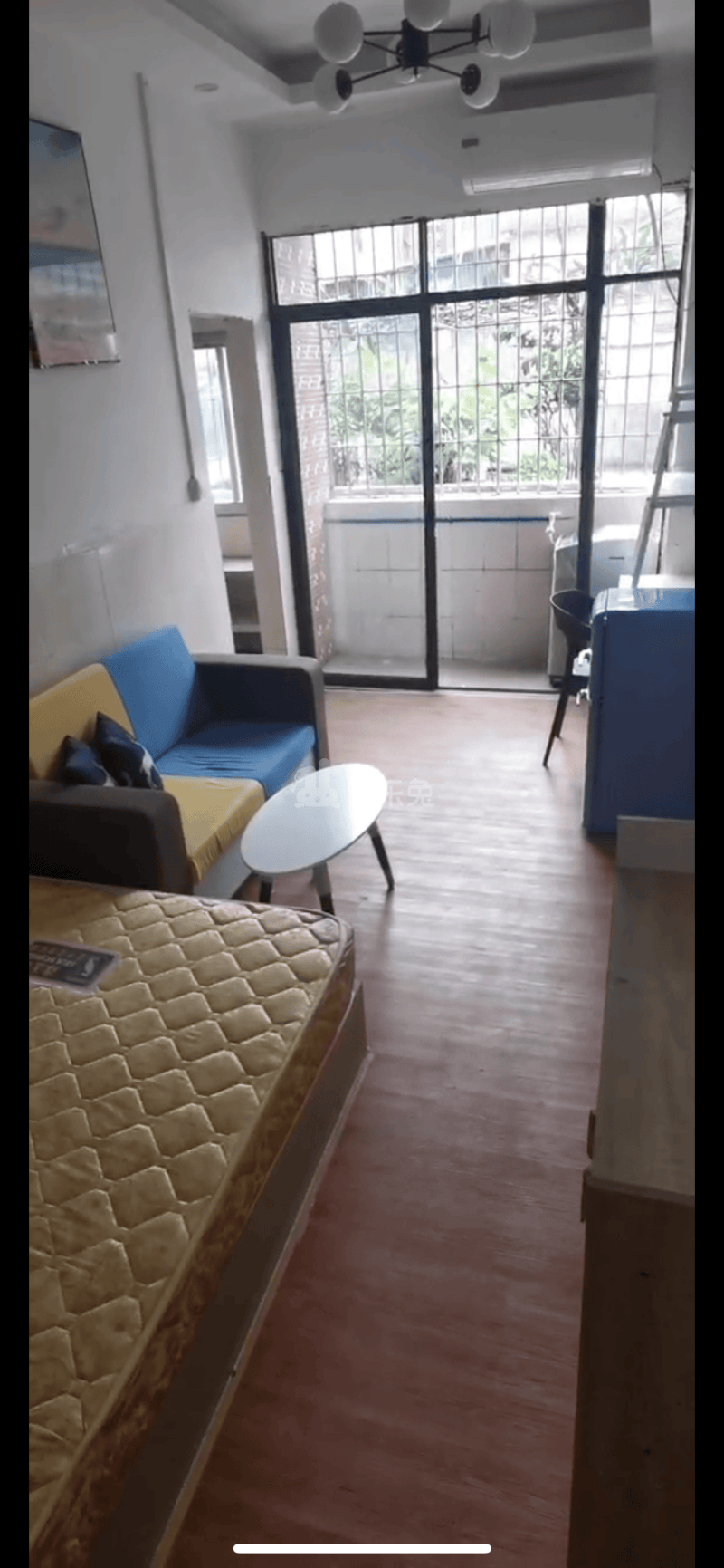 上社村10400021卧室图0