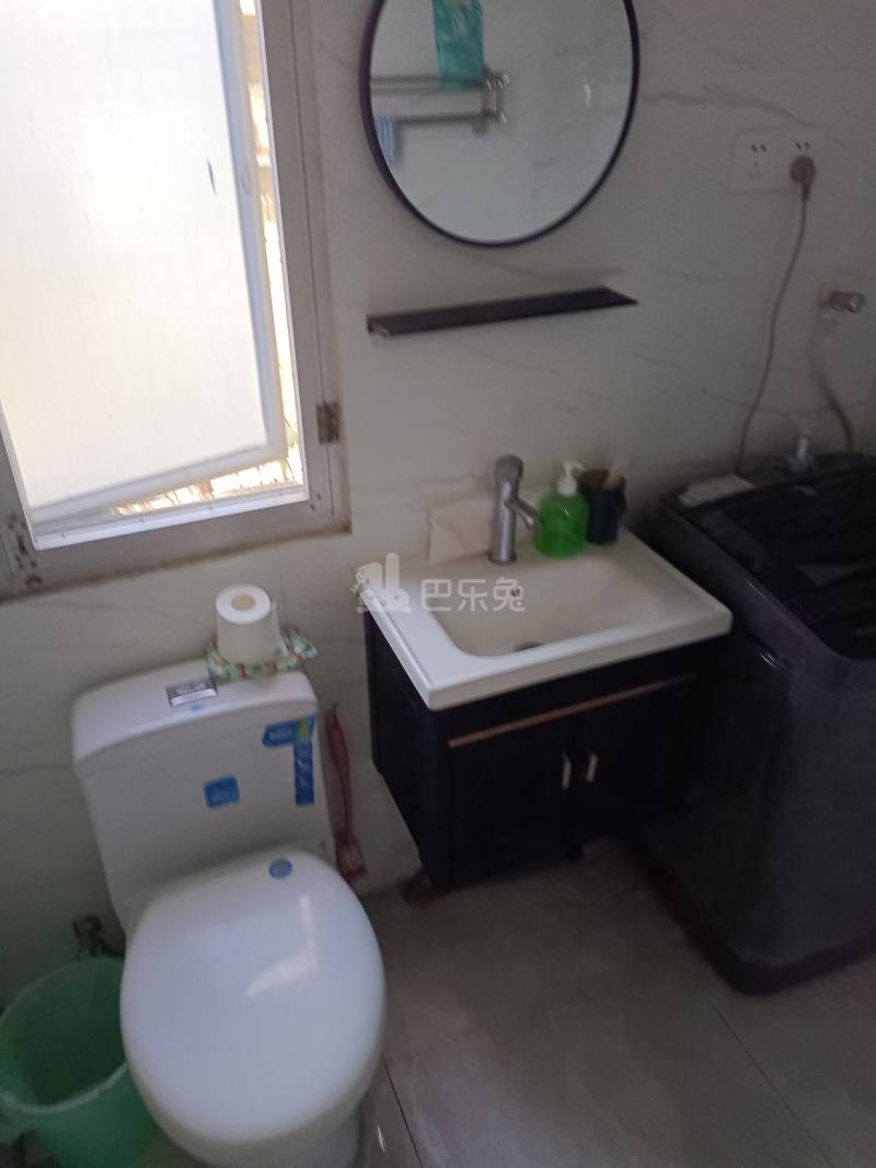 金台三居（金桥路1504弄）10402773卫生间图5