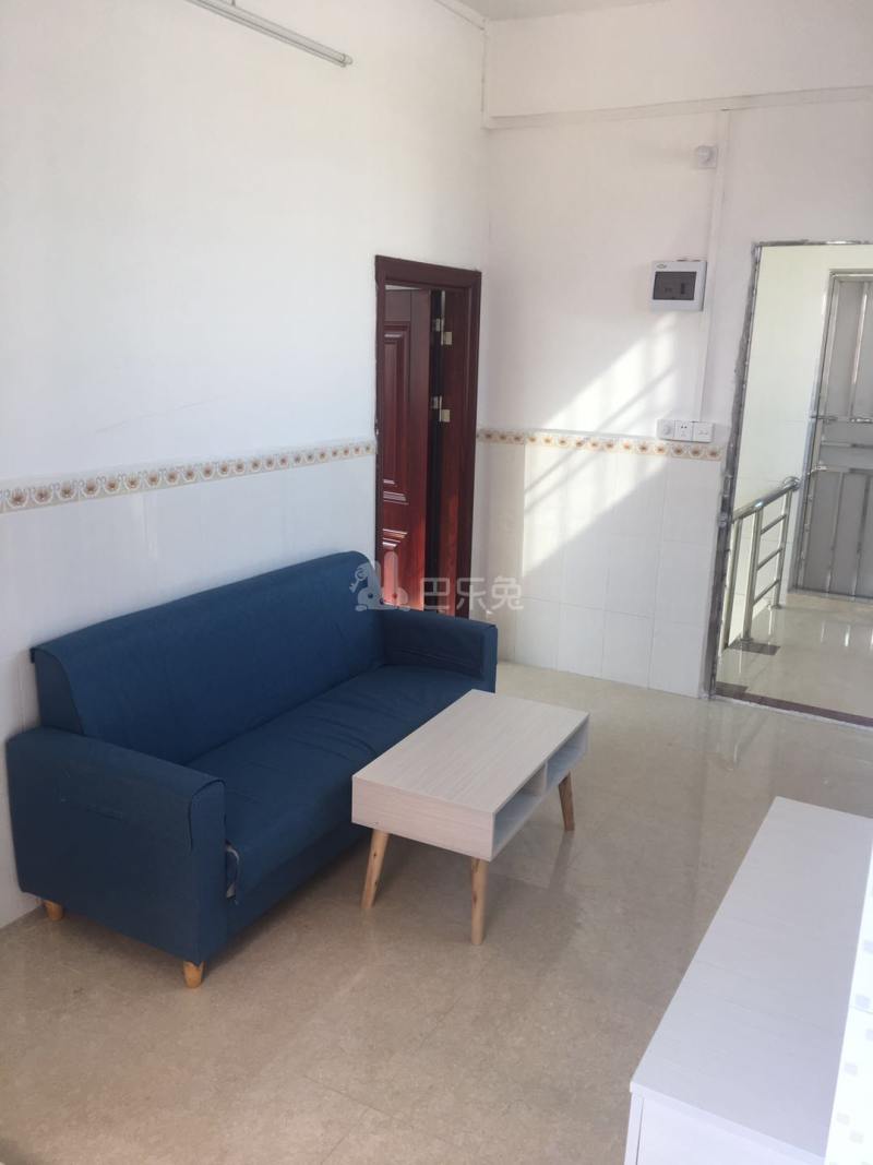 东塱村10406214客厅图0