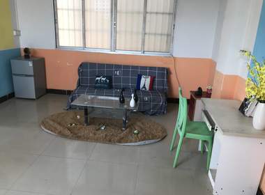 东塱村 2室1厅1卫