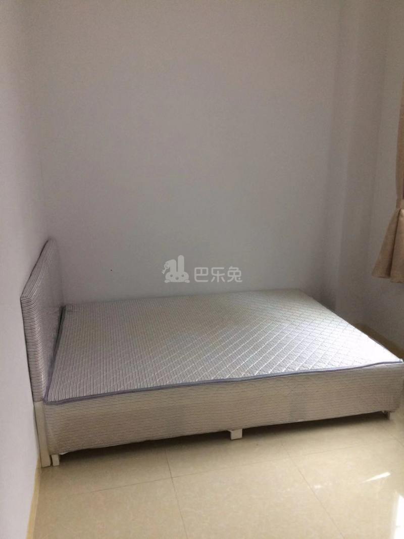 沙洛村10406318卧室图1