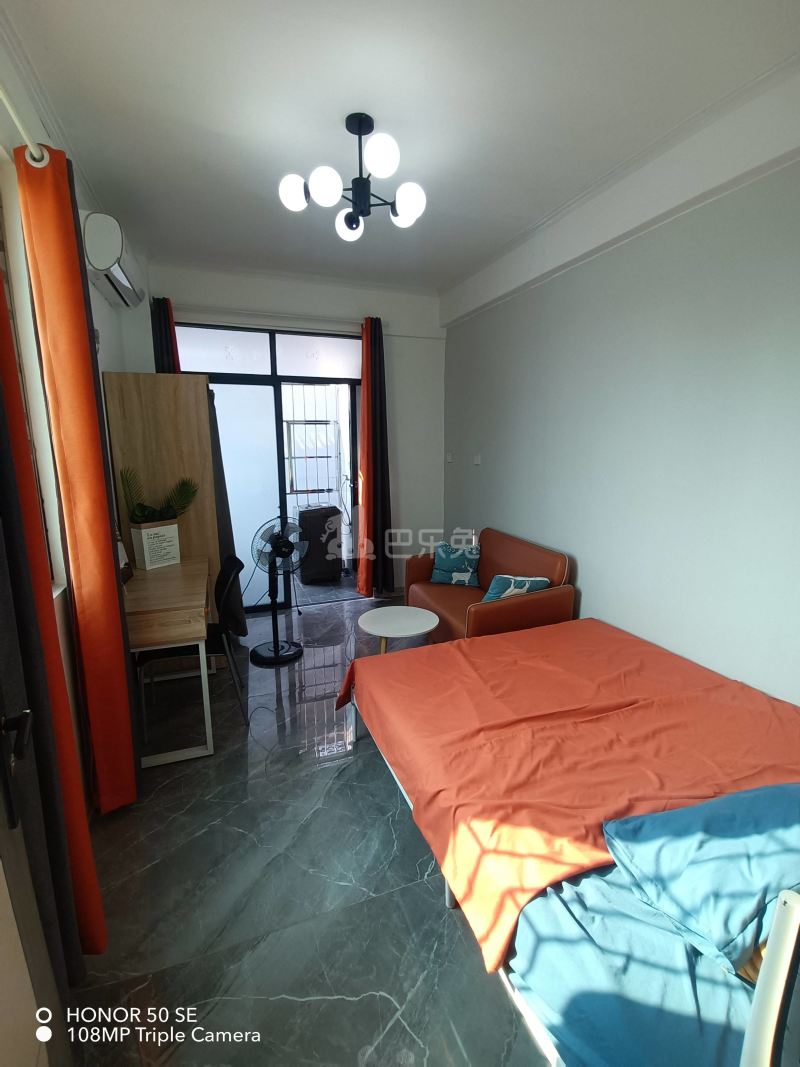 东平村10407202卧室图0