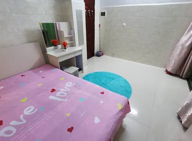 花城街东城里南路西二巷14号 1室0厅1卫