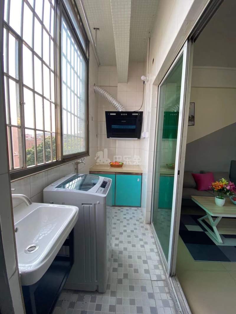 龙溪村10407605周边环境图3