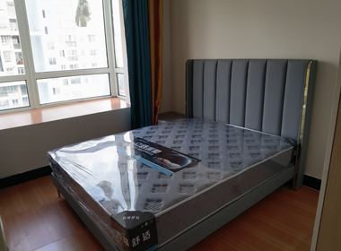 三杨新村一街坊 