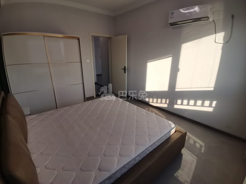 同城光明捷座10503907卧室图3