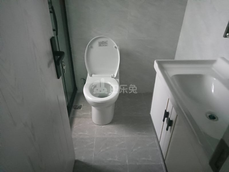 匡巷二村10521178卫生间图5