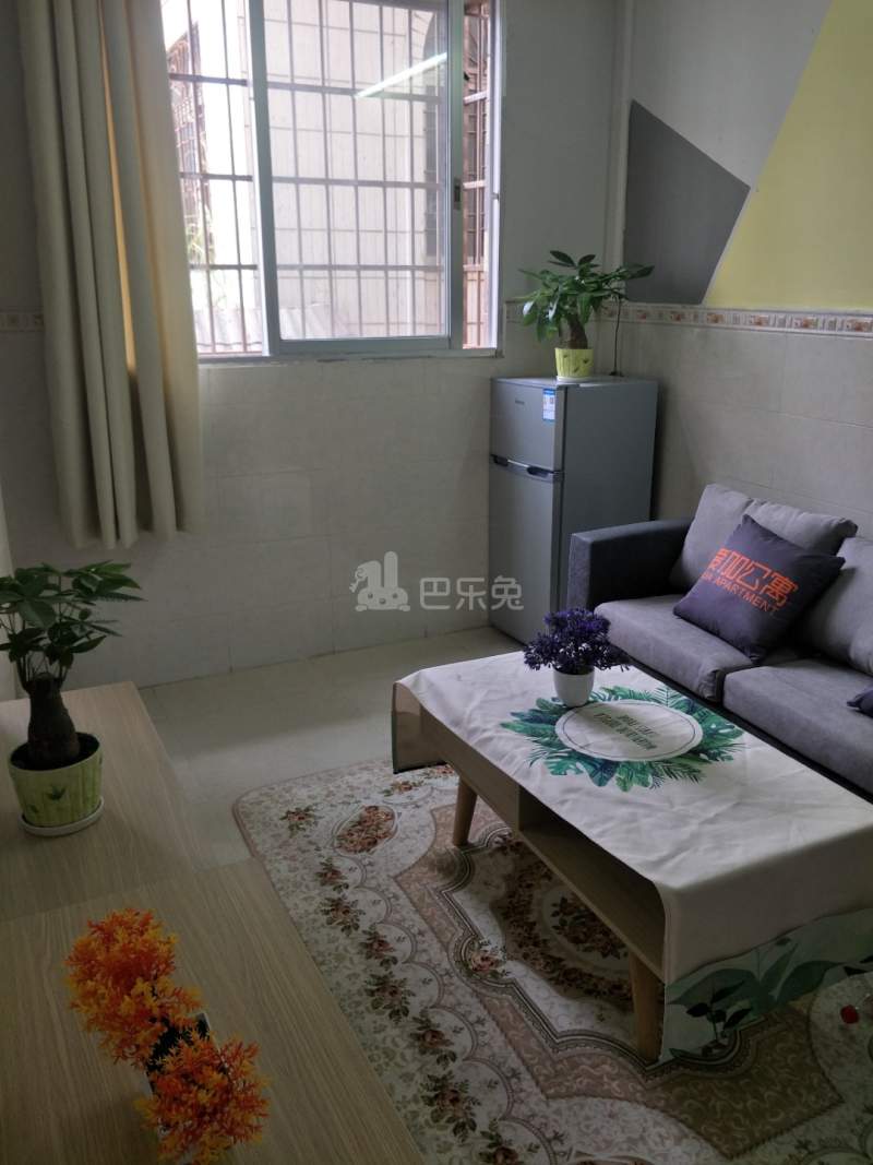 菊树村10636582客厅图0