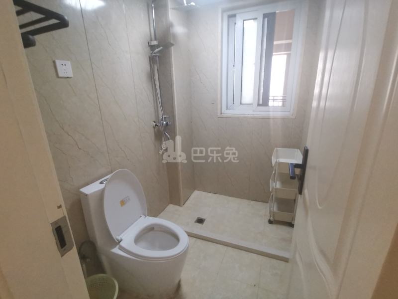 象屿都城嘉园10647009卫生间图8