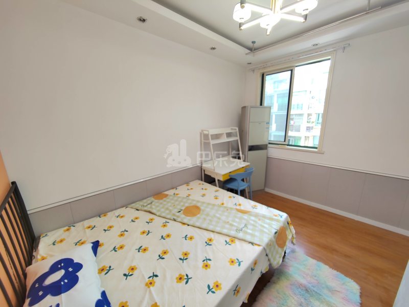 大众花园10647061卧室图3