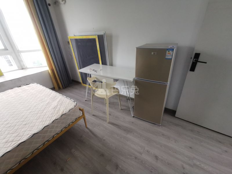 浏翔花苑（蕰北公路2221号）10648662卧室图3