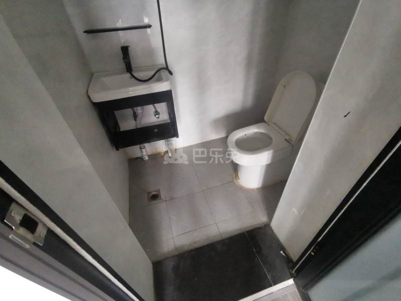 浏翔花苑（蕰北公路2221号）10648662卫生间图9