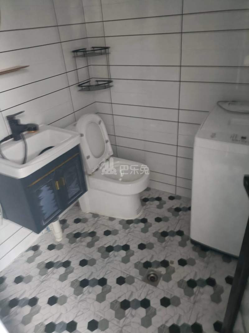 元吉小区南区（联青路198弄）10650238卫生间图5