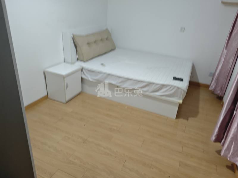 桃园新村（淞滨路803弄）10650813卧室图2