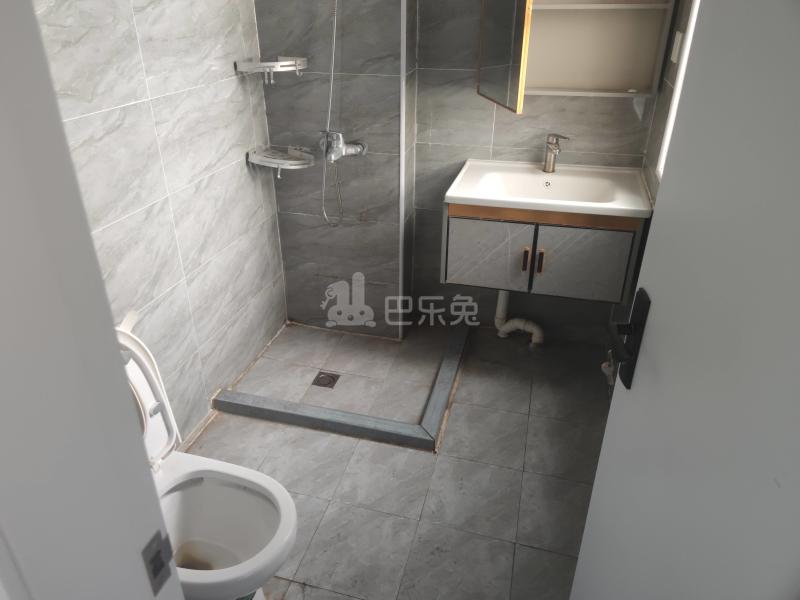 杨鑫佳苑10666621卫生间图4