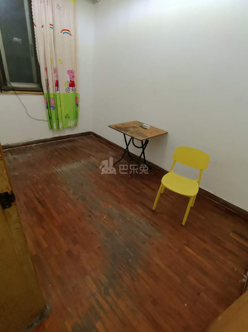 海马楼1067006卧室图0