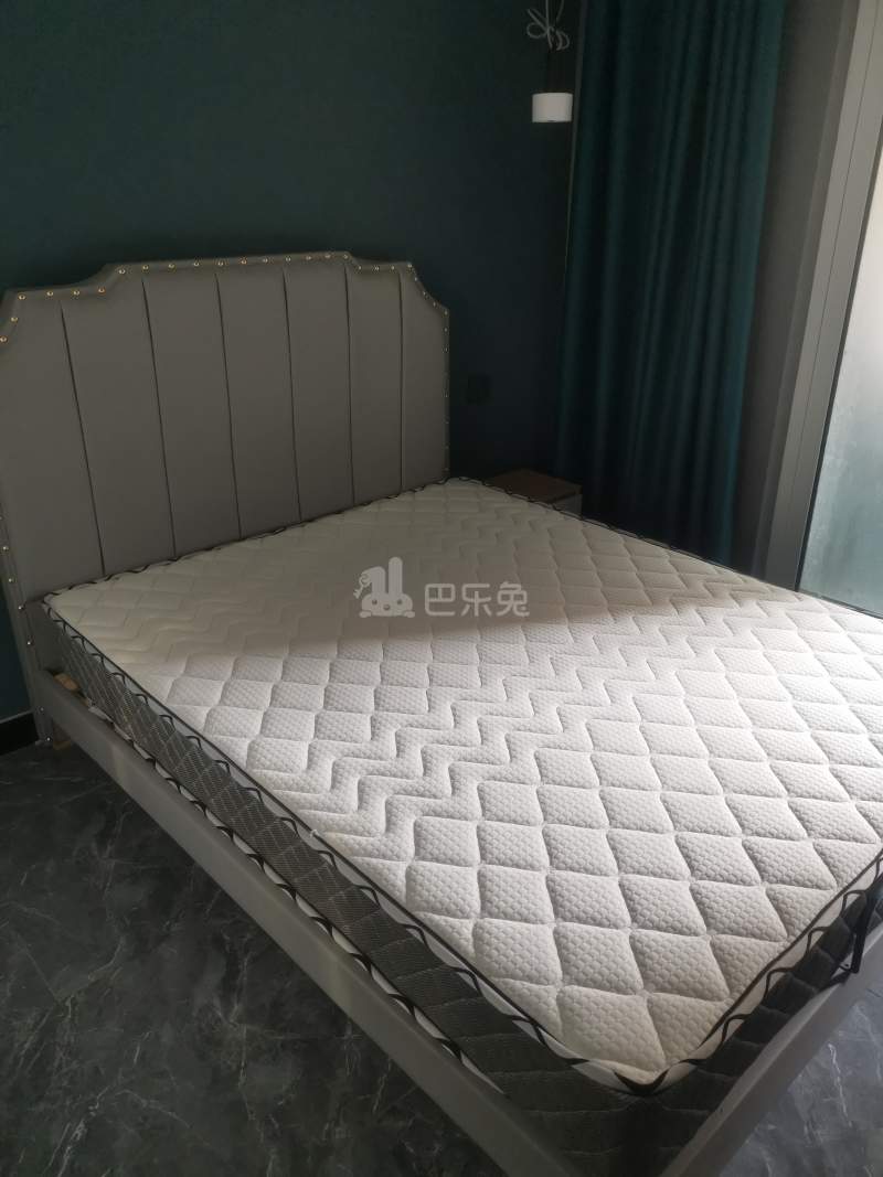 苗桐佳苑（芳华路739弄）10681210卧室图0