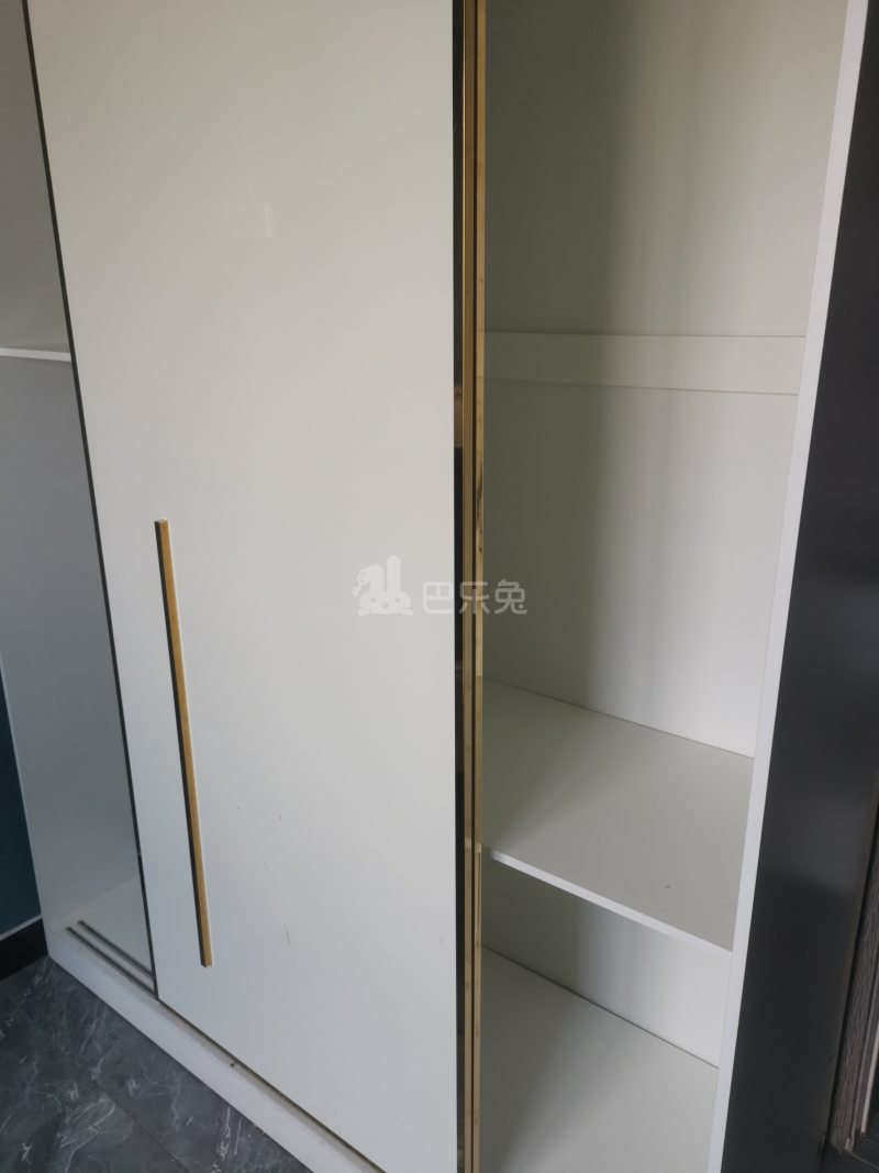 苗桐佳苑（芳华路739弄）10681213卧室图3