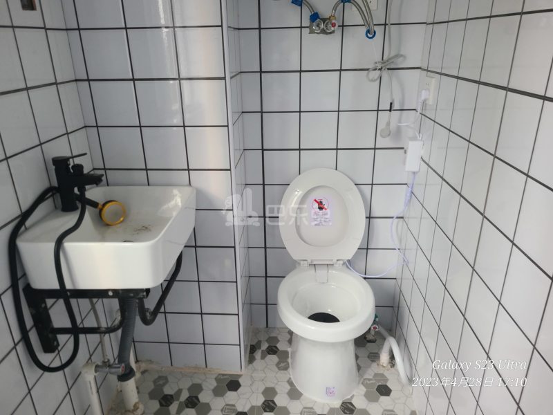 凌虹苑10682484卫生间图5