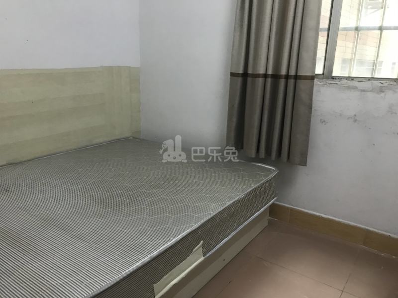 永兴村10686215卧室图0