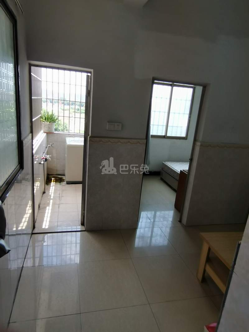 西塱村10689649周边环境图1