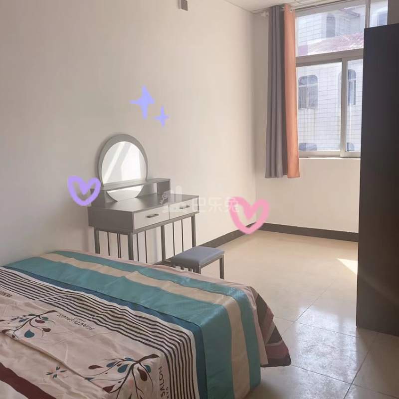 海南村10689852卧室图1