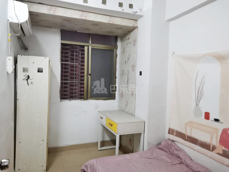 夏良村10692022卧室图0