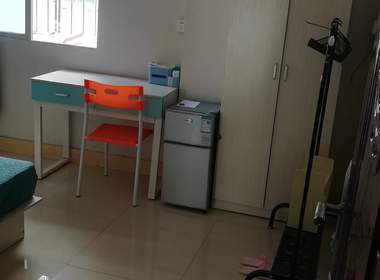 大策小区 1室0厅1卫