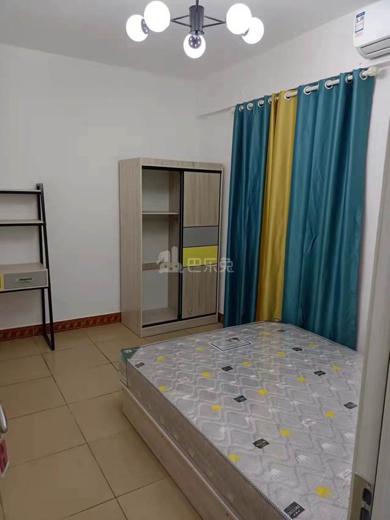 永兴村10702765卧室图0