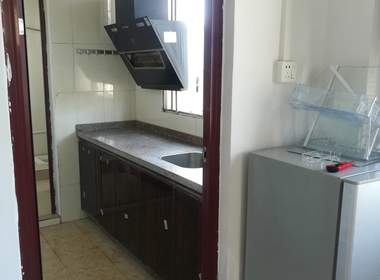 大策小区 1室1厅1卫