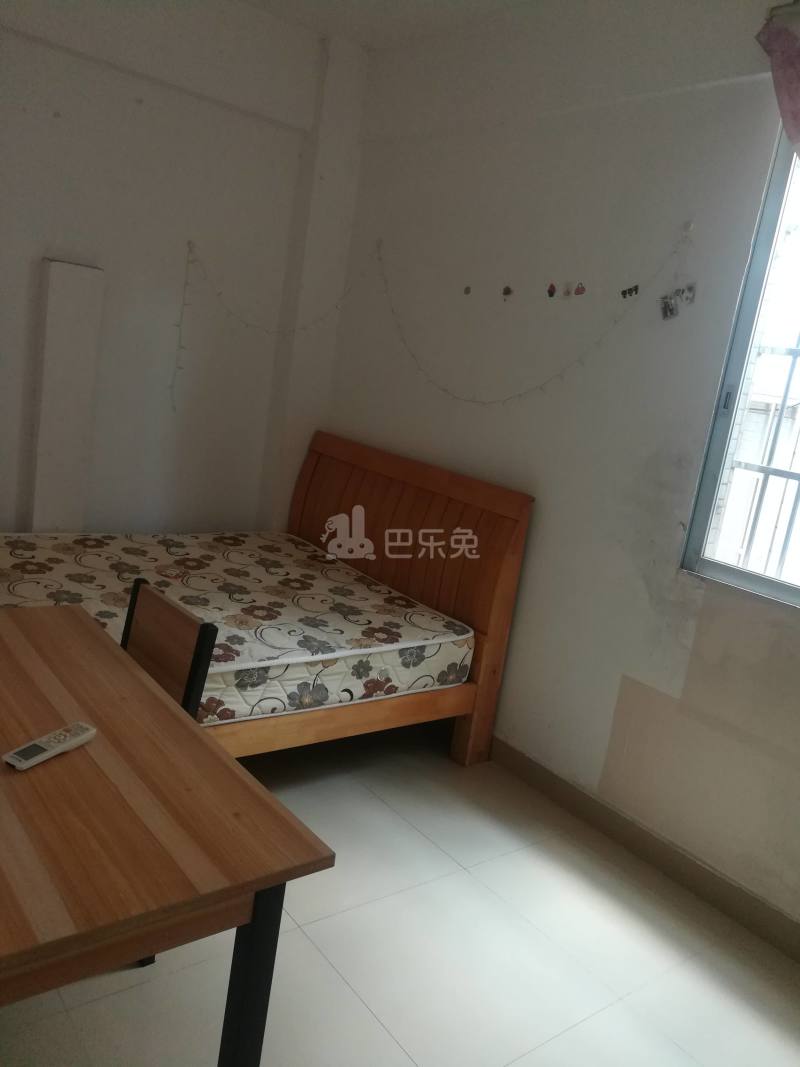 大策小区10702820卧室图0