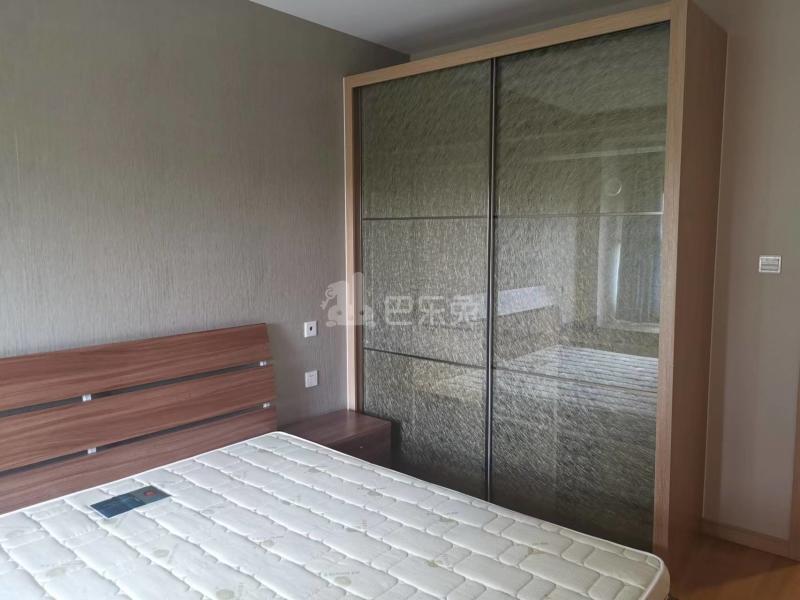 万科璞悦山10705489周边环境图10