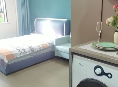 延安西路503号 1室1厅1卫