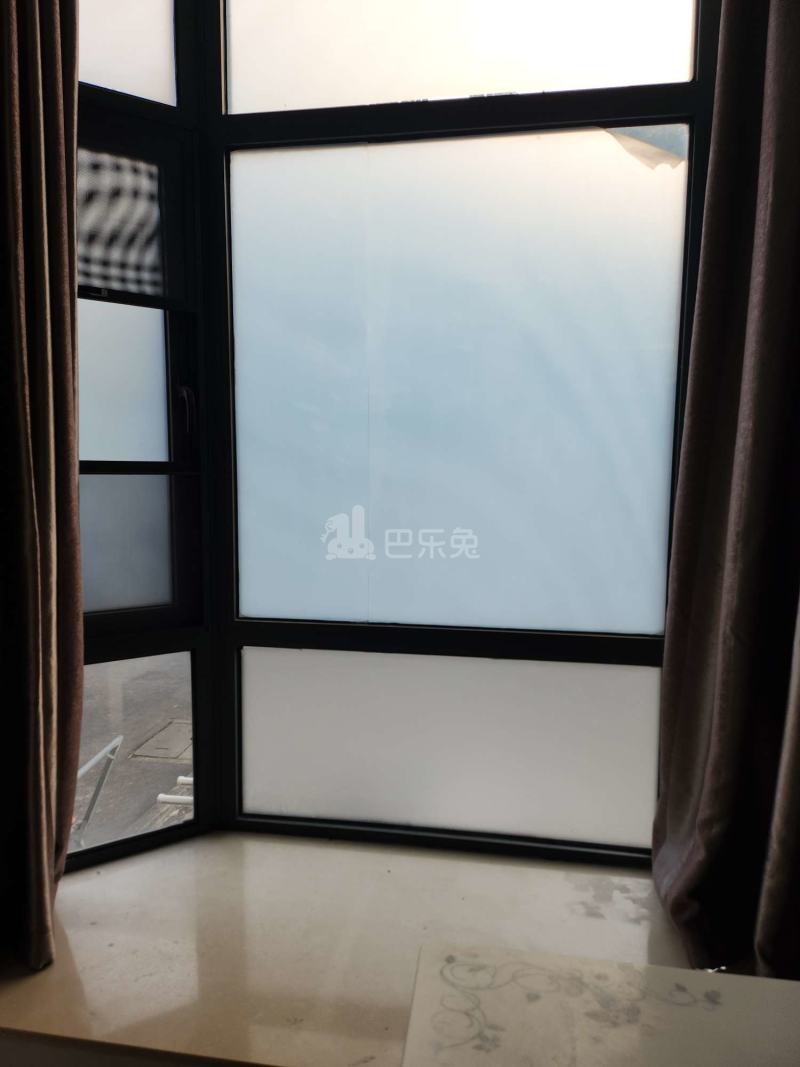 绿苑五村1区10712871卧室窗户图6