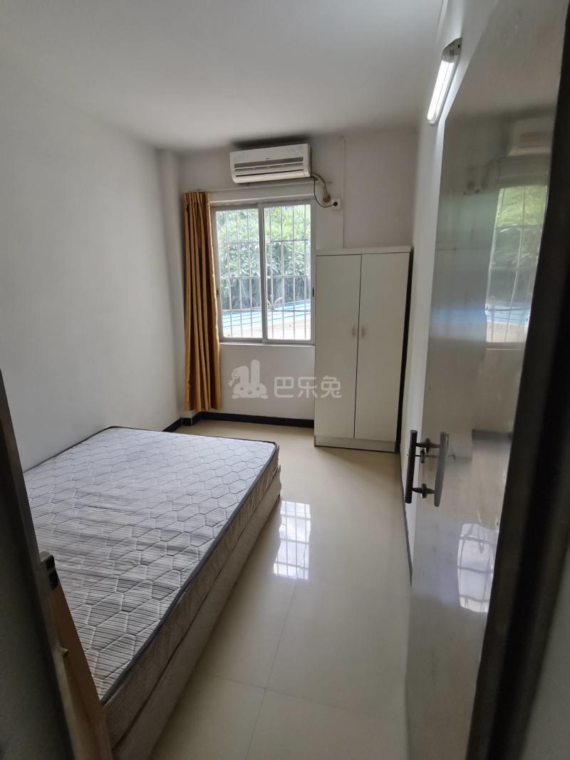 西塱村10726394卧室图0