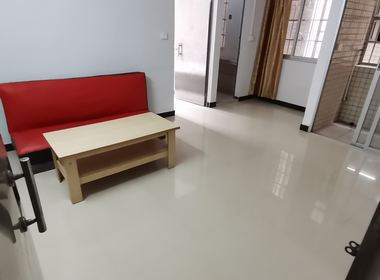 西塱村 2室1厅1卫