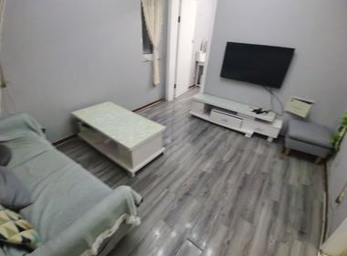 龙盛佳苑 1室1厅1卫