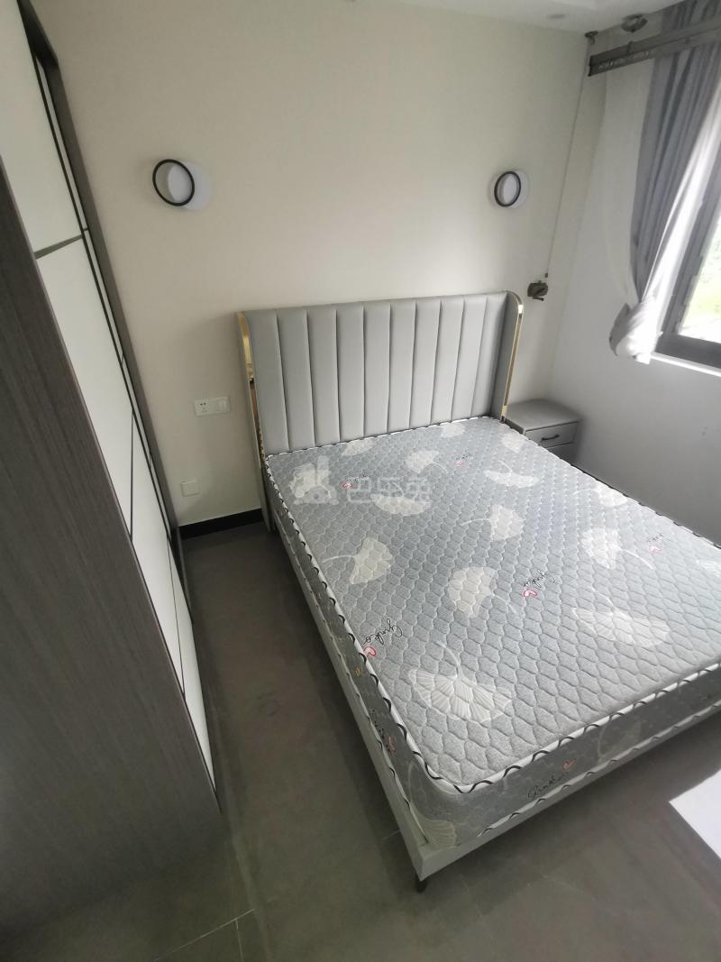 涞港星苑10775808卧室图0