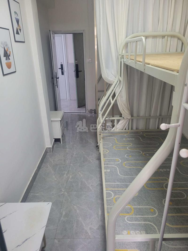 月亮湾花园10781081卧室图3