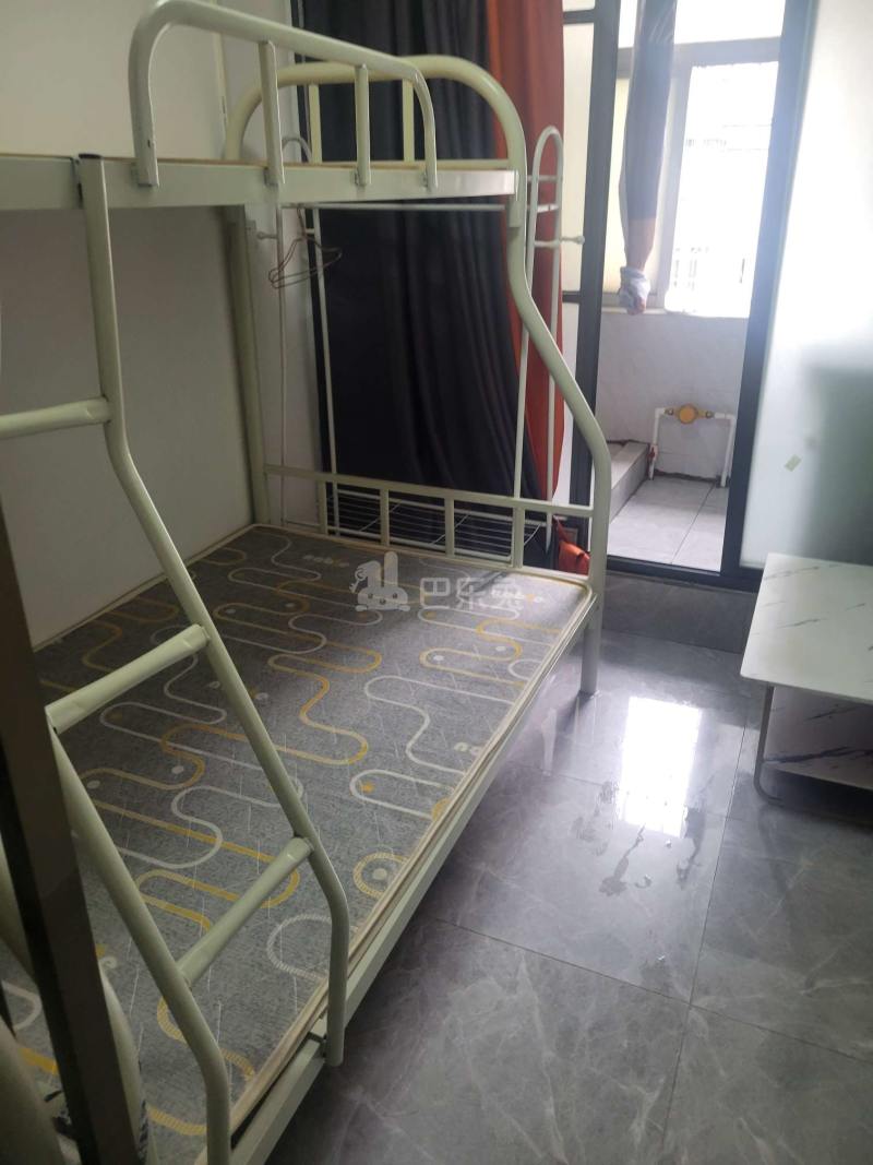 月亮湾花园10781081卧室图2