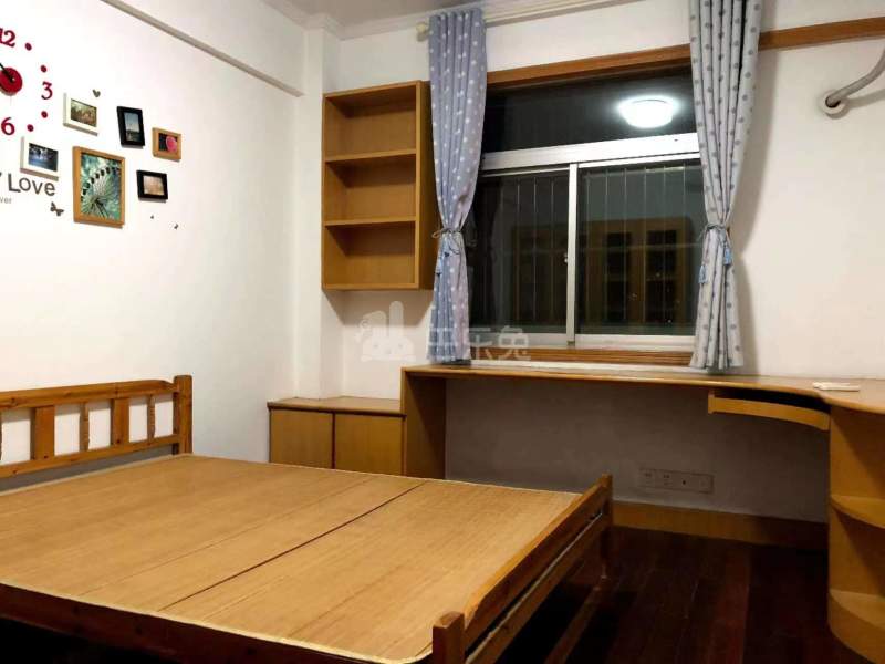 红山山庄10781114卧室图4