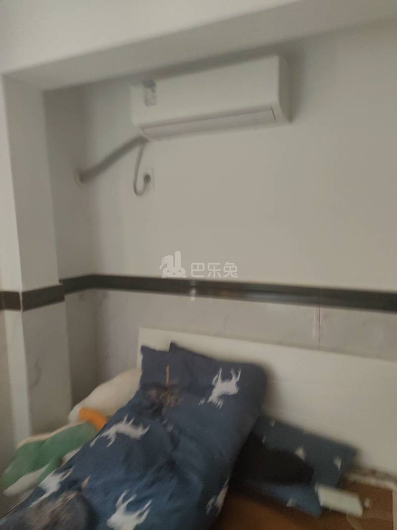 家港城10781580卧室图0