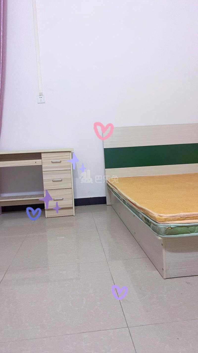 海北村10783196卧室图0