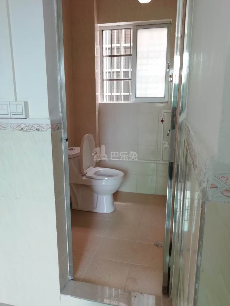 凤池村10783540卫生间图1