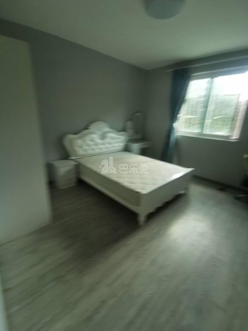 盛世馨园10802599卧室图0